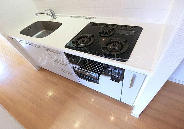 �y�L�b�`���z�@3���R�����ɃO�����t���I