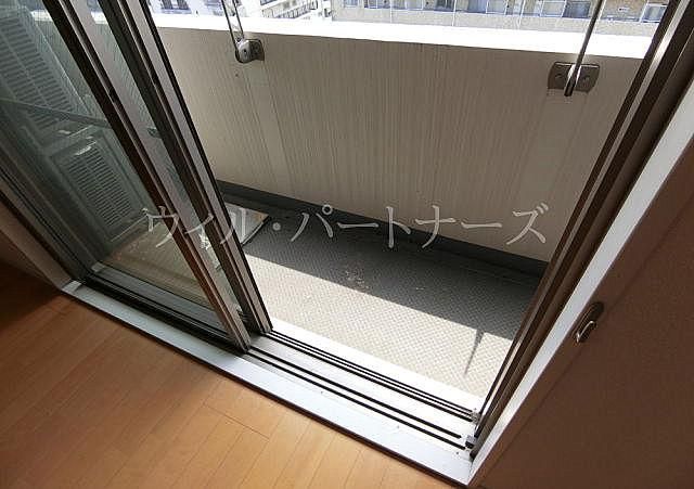 �y�o���R�j�[�z�@2�d�T�b�V�ɓ�����o���R�j�[