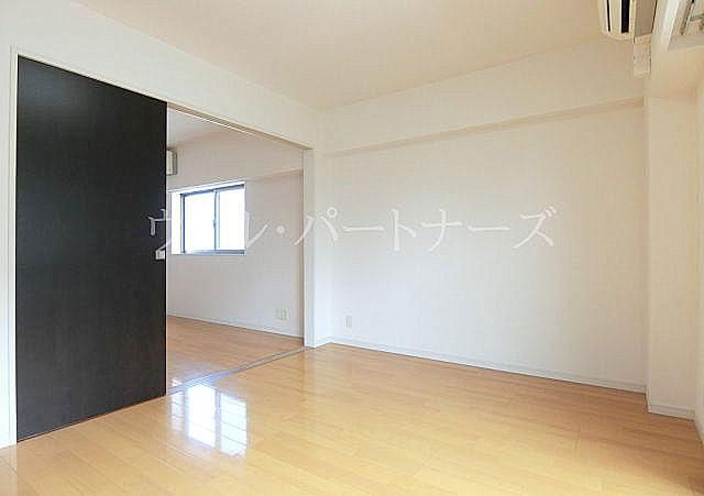 �y�����E���r���O�z�@�ڍׂ͂��C�y�ɂ��₢���킹������