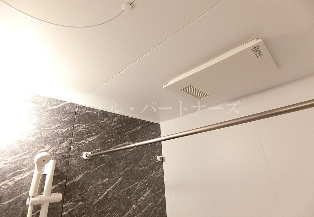 �y���̑��ݔ��z�@���Ԏ�蓯�d�l�A���E���]�^�C�v�̉摜�ł�