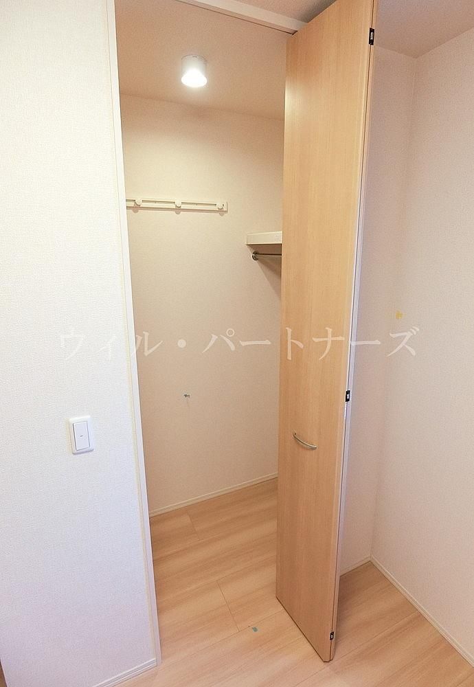 �y���[�z�@���Ԏ�蓯�d�l�A���E���]�^�C�v�̉摜�ł�