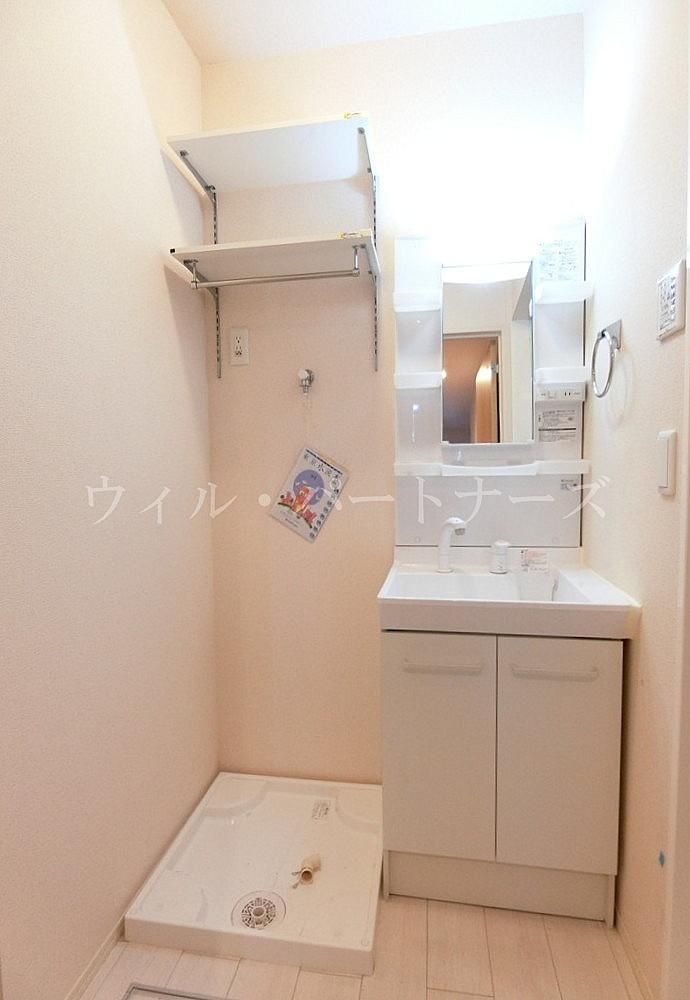 �y���ʏ��z�@���Ԏ�蓯�d�l�A���E���]�^�C�v�̉摜�ł�