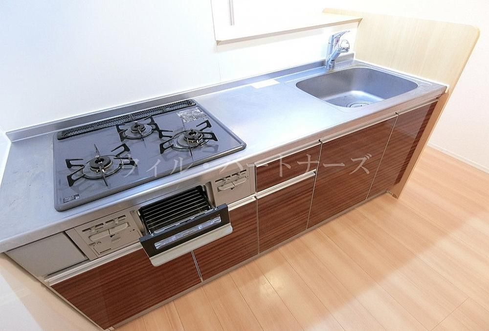 �y�L�b�`���z�@���Ԏ�蓯�d�l�A���E���]�^�C�v�̉摜�ł�