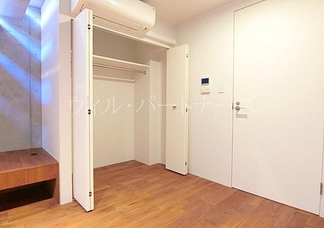 �y���̑��ݔ��z�@�m���N���[�[�b�g