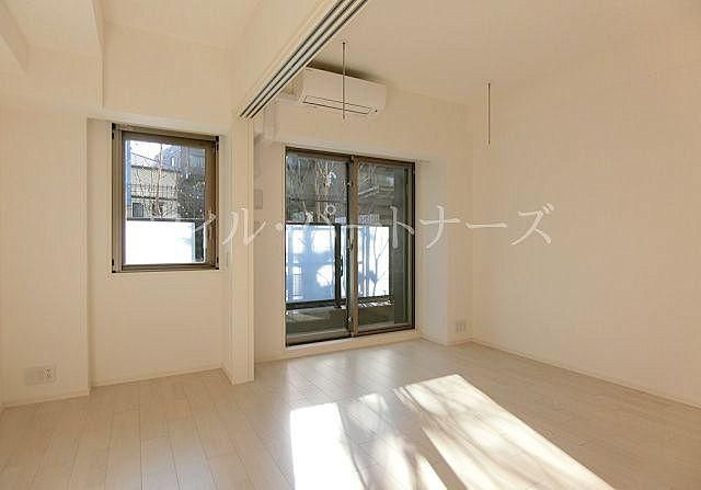 �y�����E���r���O�z�@���Ԏ��A���d�l�ʏZ�ˉ摜�ł�