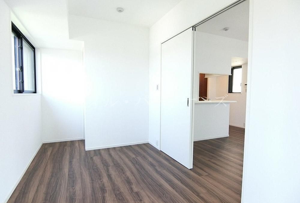 �y���̑������E�X�y�[�X�z�@���Ԏ��ʏZ�ˉ摜�ł�/�Q�l