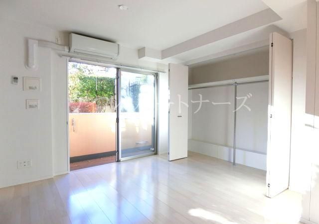 �y���̑������E�X�y�[�X�z�@���Ԏ��A���E���]�^�C�v�A�ʏZ�˂̉摜�ł�