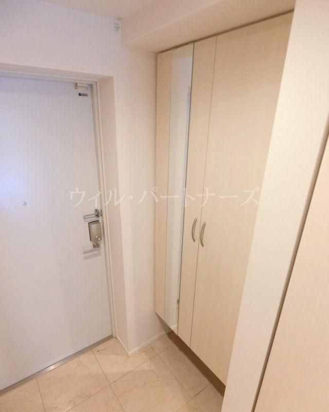 �y���ցz�@���Ԏ��A���E���]�^�C�v�A�ʏZ�˂̉摜�ł�