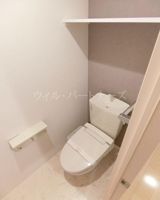 �y�g�C���z�@���Ԏ��A���E���]�^�C�v�A�ʏZ�˂̉摜�ł�