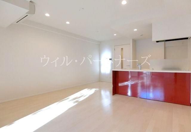 �y�����E���r���O�z�@���Ԏ��A���E���]�^�C�v�A�ʏZ�˂̉摜�ł�